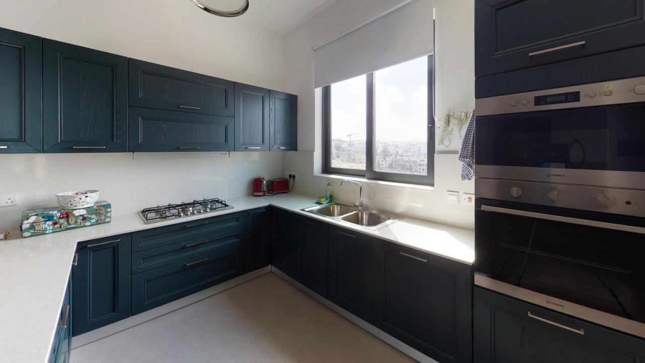 St Julians Central Luxury Apartment Saint Julian's ภายนอก รูปภาพ