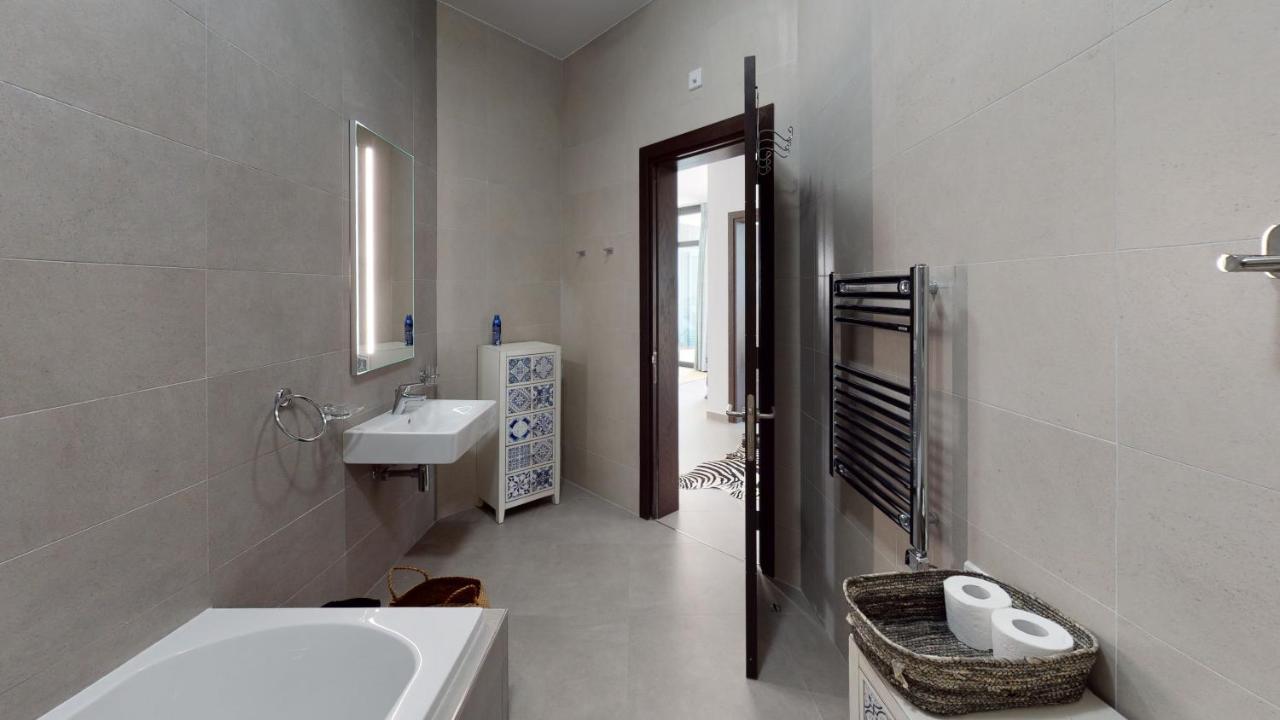 St Julians Central Luxury Apartment Saint Julian's ภายนอก รูปภาพ